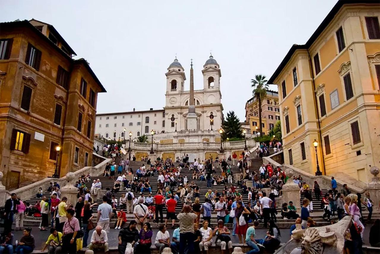 Spagna Historical By Spanish Steps Rzym Zewnętrze zdjęcie